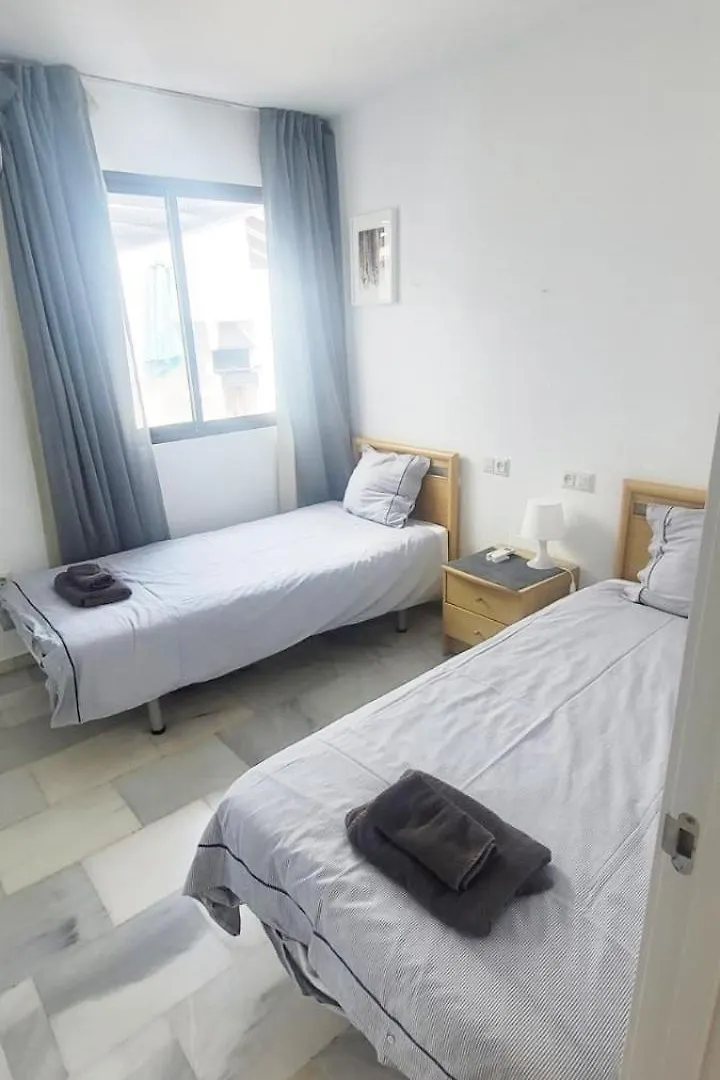 Apartment Delightful 2 Bed, Pueblo Evita Benalmadena Spain